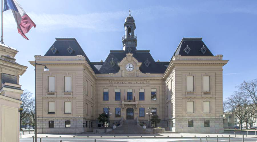 Nejlepší nabídky pronájmu aut ve Villefranche-sur-Saône